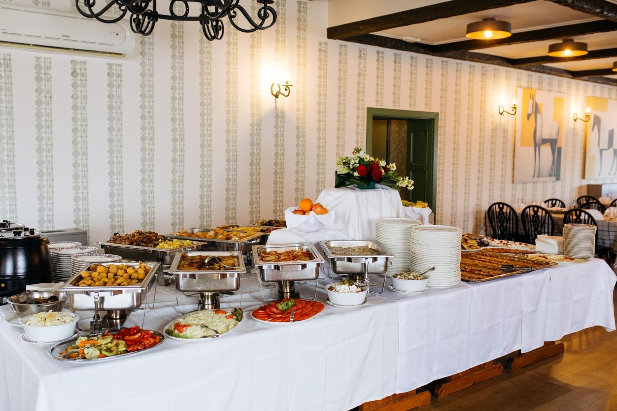 Hotel Villa Majur Subotica Exteriör bild